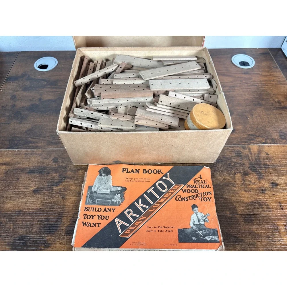 Vintage Arkitoy Play Lumber No 4 Set GB Lewis Wood Construction Toy 1920s Box